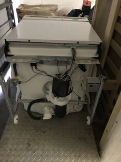Dishwasher work perfect I buy the stainless steel new this one is for sale $75.00