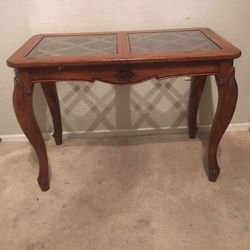 Little Entryway Table