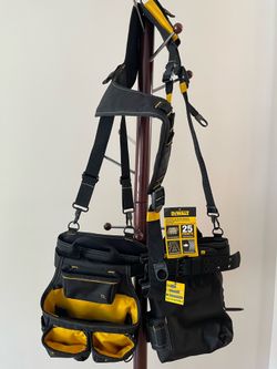 DEWALT  Professional Tool Belt with Suspenders-new $100