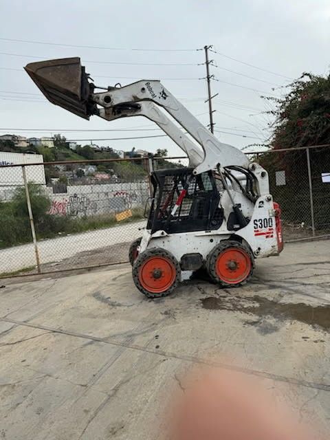 Bobcat S-300