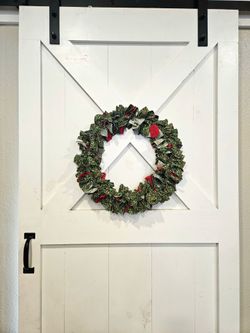 Handmade Christmas Holly Rag Wreath – 18" Traditional Green & Red Holiday Decor