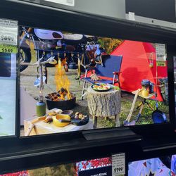 OLED 77 inch LG 4K Smart TV with HDR with Store Warranty and Financing Available!