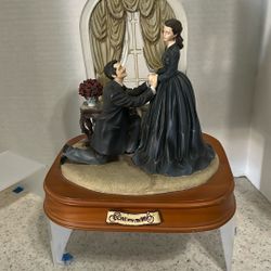 Scarlett and Rhett gone with the wind music box