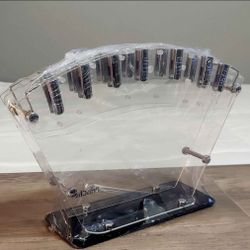 NEW! Princhef Acrylic Knife Holder Stand (holds 15 knives, plus 2 side holders for scissors or peelers)