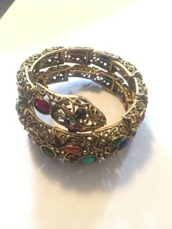 Bracelet