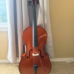 Yamaha 1/4 Size Cello