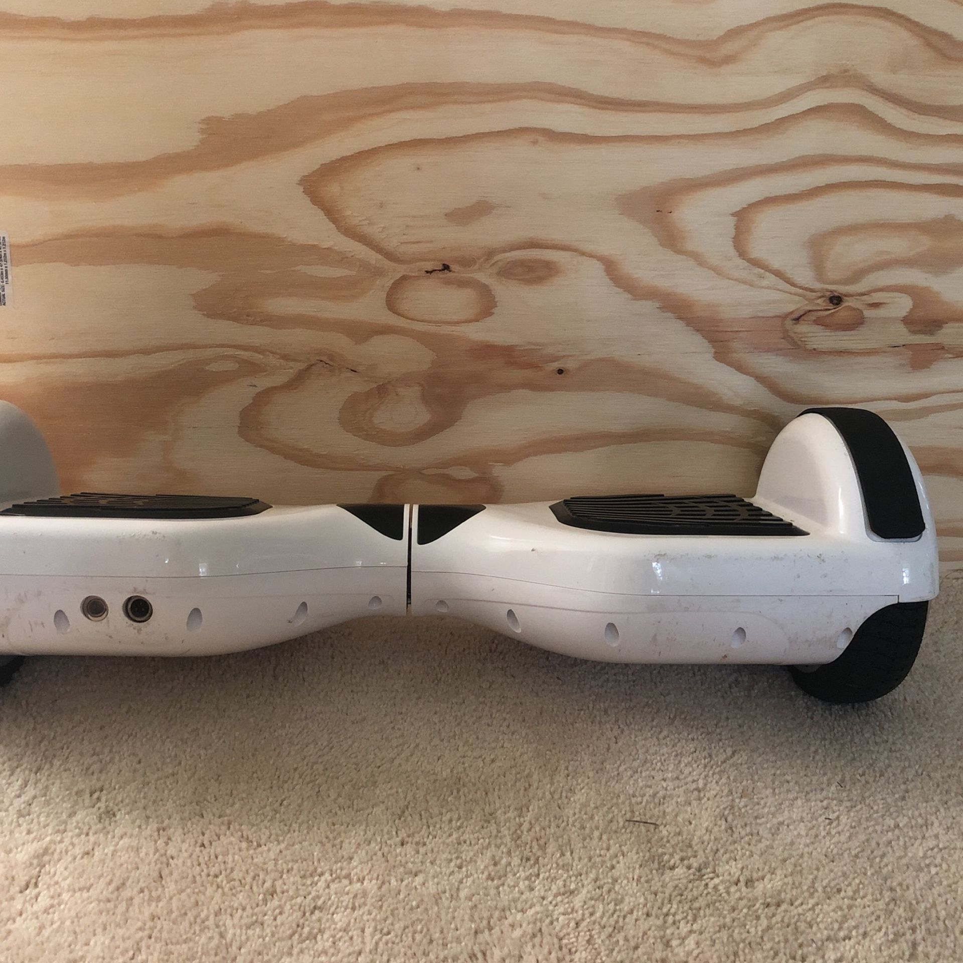 White Swagtron Hoverboard 