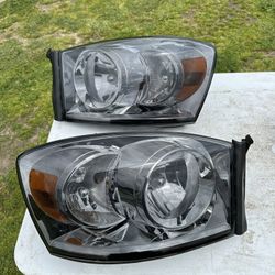 Open Box Dodge Ram Headlights 06-08