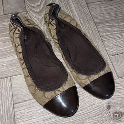 Calvin Klein Flats Size 8