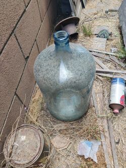 Antique Glass Water Bottle Carboy 5 Gallon