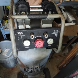 Air compressor