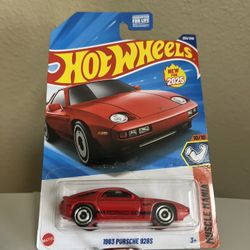 Hot Wheels 1983 Porsche 928S