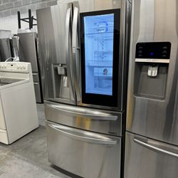 LG 36”wide French Door Stainless Steel Refrigerator In Excellent Condition 
