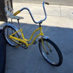 schwinn Little Chick Stingray Bicycle