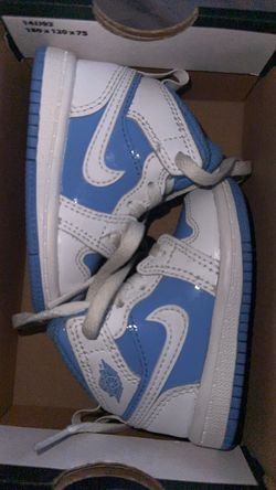 Baby shoes
