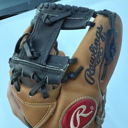Base Ball Glove 