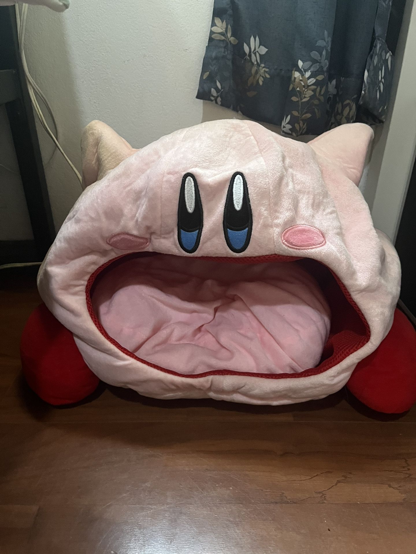 Kirby Pet Bed For Cats Or Small Dogs