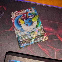 Vaporeon VMAX Evolving Skies 030/203 Pokemon