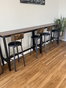 Bar Table with Stools
