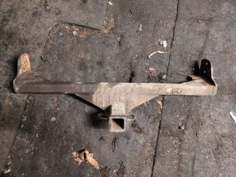 1990 Chevy Silverado Tow Hitch