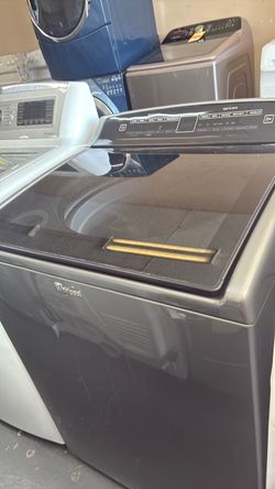 Nice like new Whirlpool washer top loader