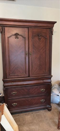 Tv armoire