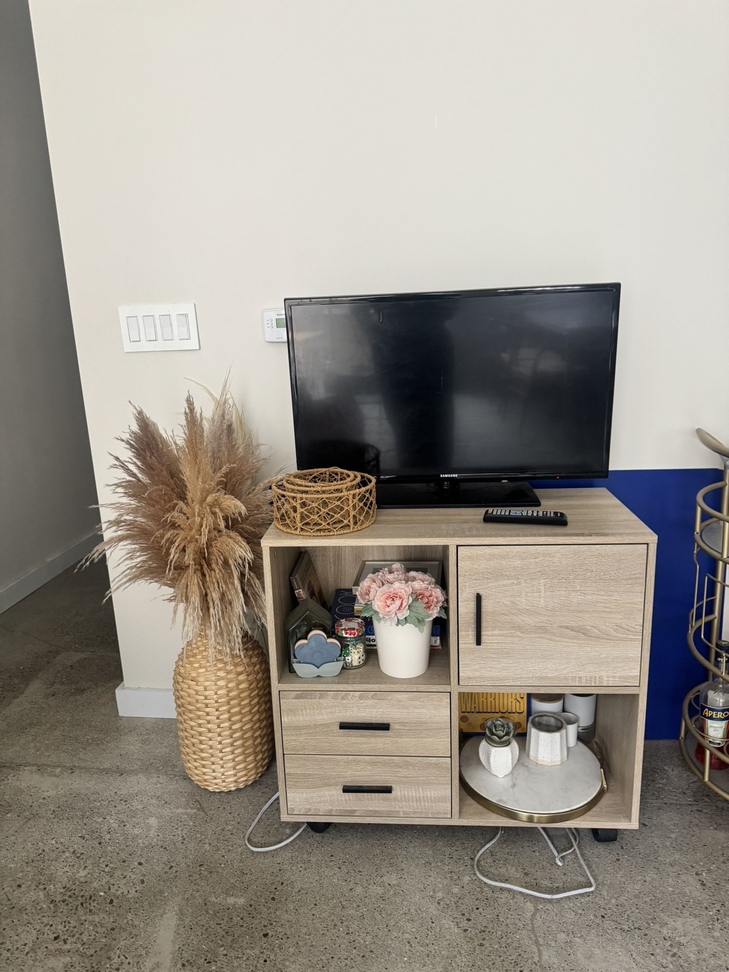 Wood Rolling Cart TV Stand