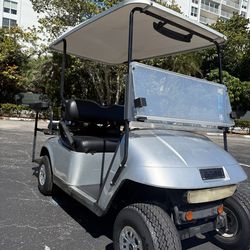 Golf Cart EZ-GO