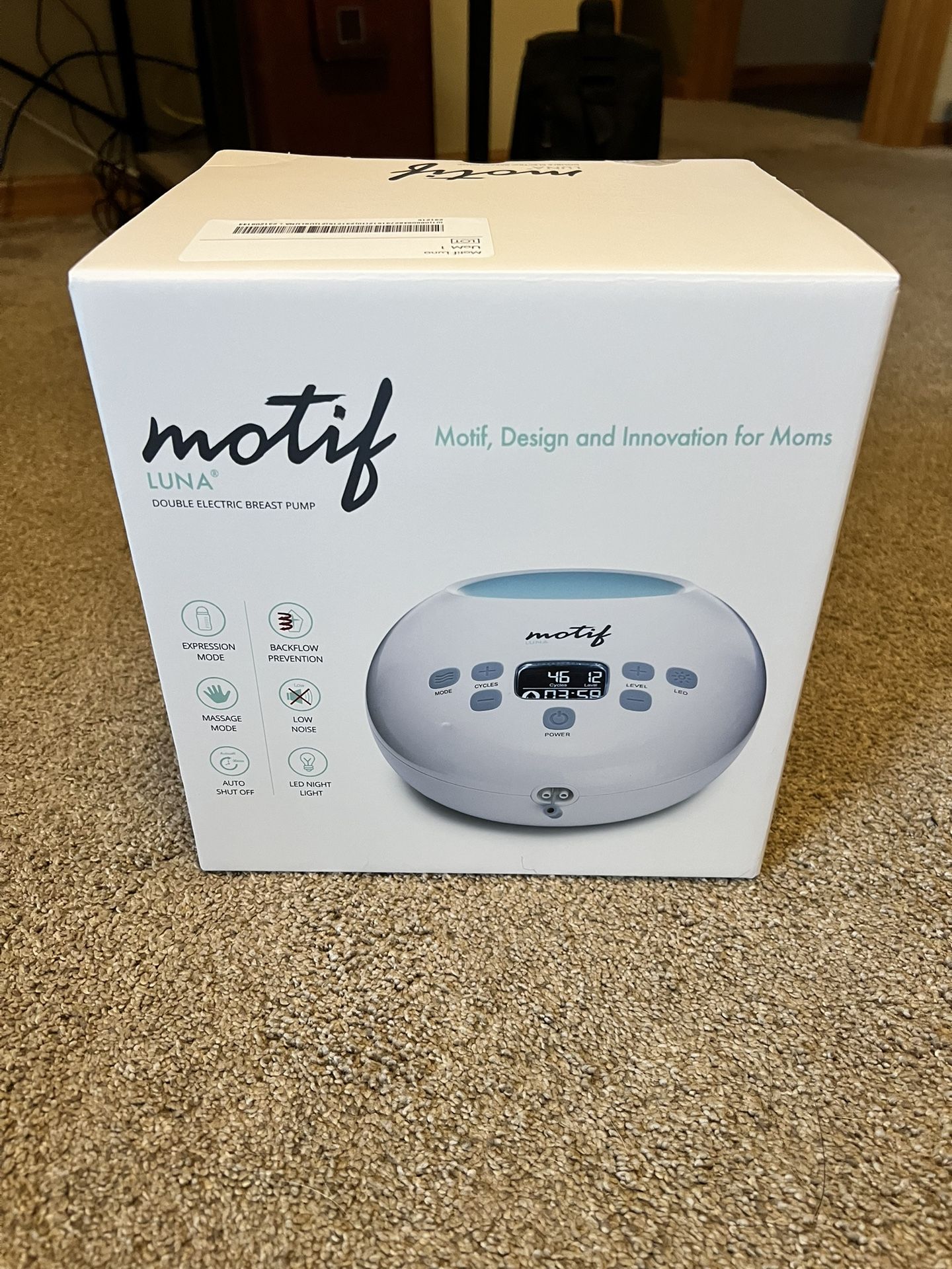 Unopened double electric Luna motif breast pump, Luna motif breast pump bag, 80ct milk bags