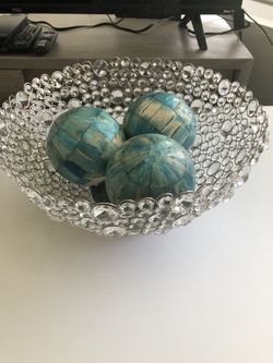 Decorative bowl