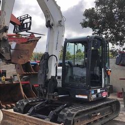 Bobcat E85 Excavator 16,000#