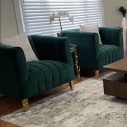 Velvet Emerald, Gold Legs