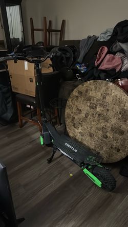 Electric scooter