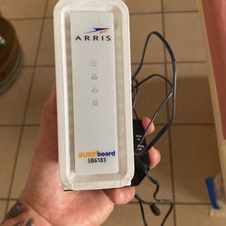 Arris Surfboard Sb6183