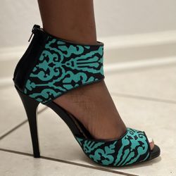 Like New Heels