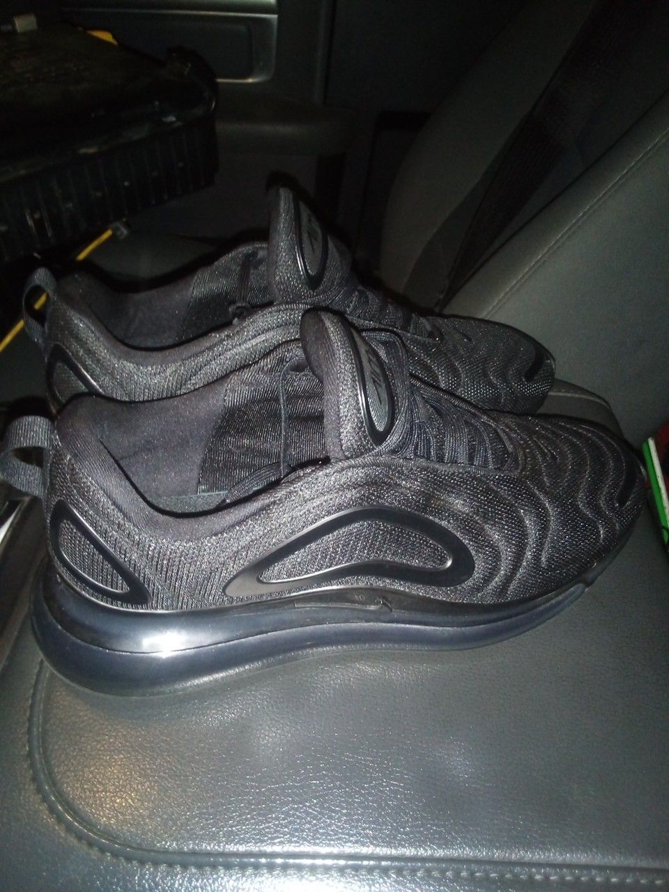 Nike Air Max 720's size 10