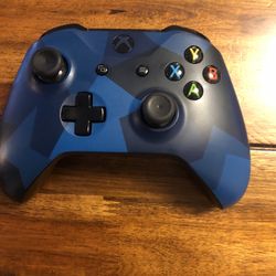 Xbox One Controller (for Pieces)