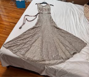 Formal Gown size 4