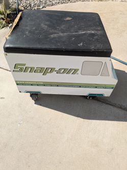 Snap On Tool Box Rolling Chair Creeper