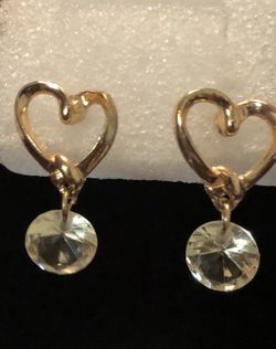 Love Knot Post Earrings With Dangled Crystal