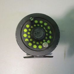 Used Ross Cimarron C2 FLY Fishing REEL
