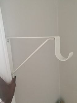 Closet rod and shelf support