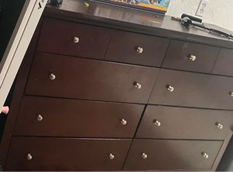 Bedroom set