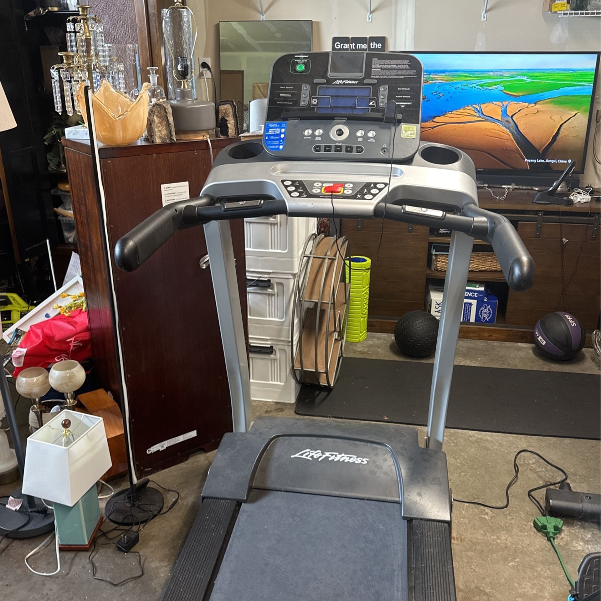 Life fitness Treadmill