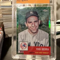 2022 Topps Chrome Card #8 31/99 Refractor