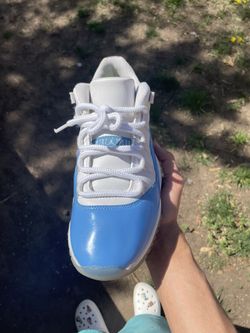 Unc blue cheap 11s