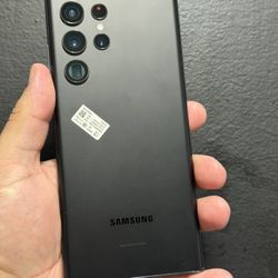 Galaxy s22 ultra 128gb black color unlocked for all carrier 