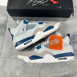 Jordan 4 Retro Military Blue (2024) (USED)