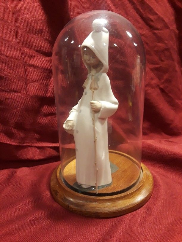 Beautiful LLADRO #4678 Shepherdess W/ Basket And Staff Childrens Nativity Series See Description And Photos