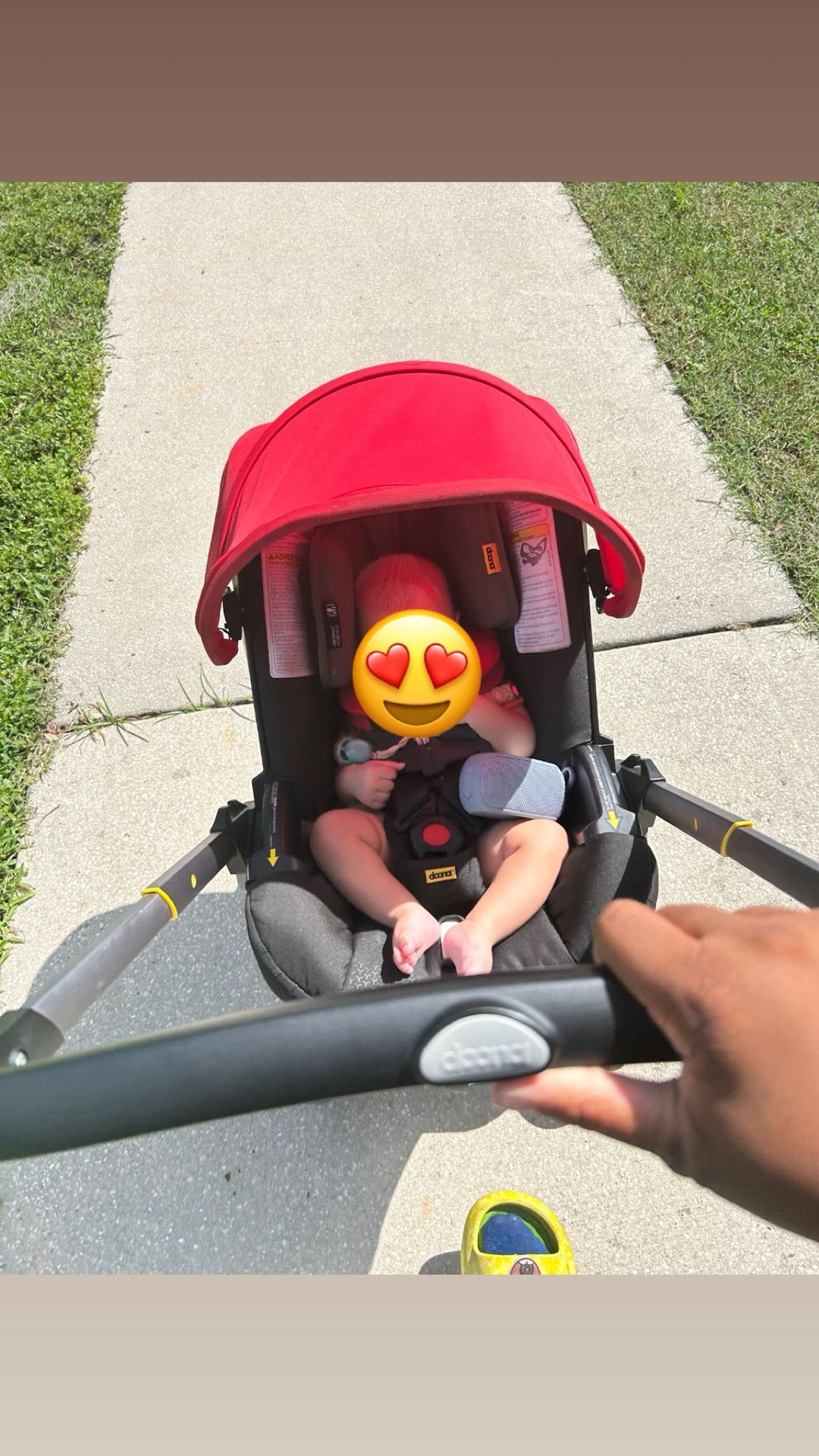 Red Doona Car Seat / Stroller 